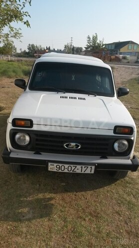 LADA (VAZ) Niva 2005, 180,000 km - 1.7 l - Salyan