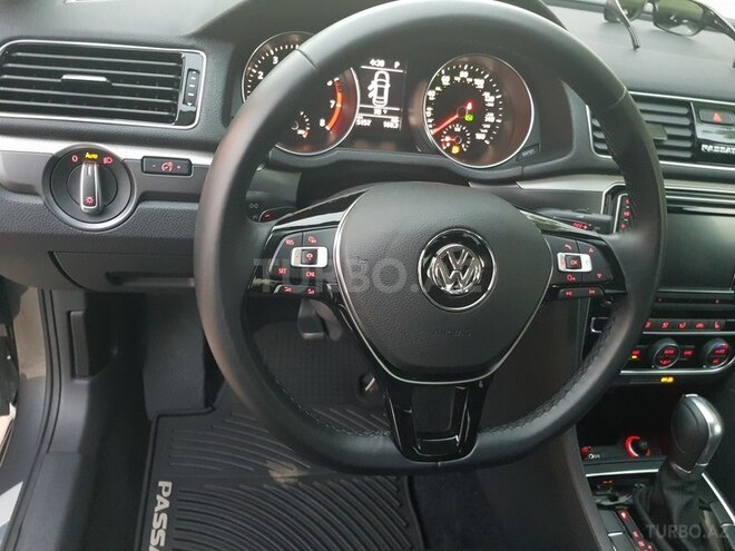 Volkswagen Passat 2018, 5,100 km - 2.0 л - Bakı