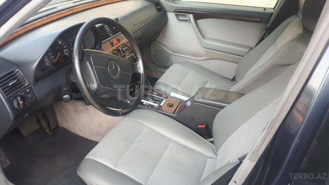 Mercedes C 200 1996, 299,000 km - 2.0 l - Bakı