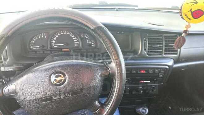 Opel Vectra 1998, 290,000 km - 2.0 л - Bakı