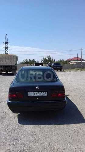 Mercedes E 230 1996, 555,000 km - 2.3 l - Sumqayıt