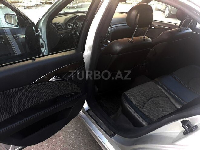 Mercedes E 320 2002, 320,000 km - 3.2 l - Bakı