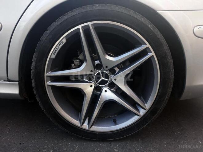 Mercedes E 320 2002, 320,000 km - 3.2 l - Bakı
