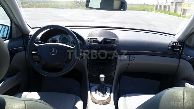 Mercedes E 200 2005, 280,000 km - 2.0 l - Bakı