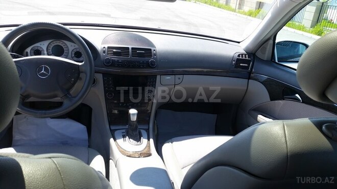 Mercedes E 200 2005, 280,000 km - 2.0 l - Bakı