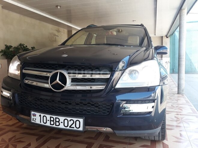 Mercedes GL 500 2007, 186,500 km - 5.5 l - Quba