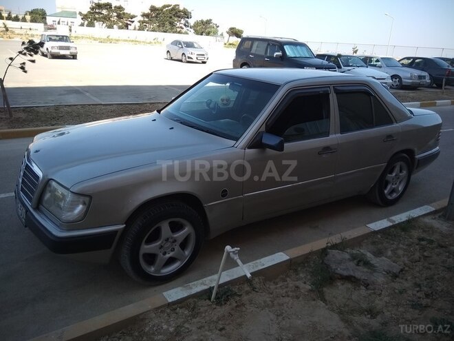 Mercedes E 220 1993, 350,250 km - 0.2 л - Bakı