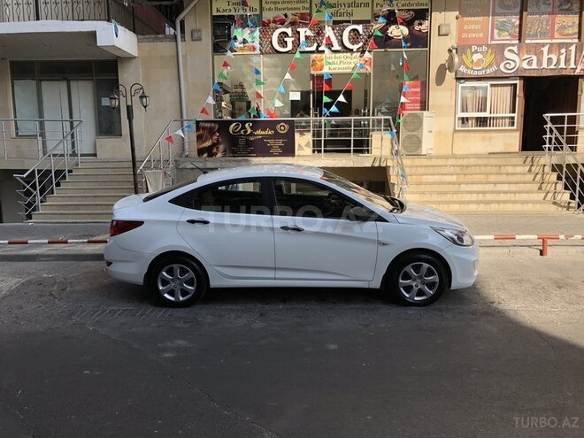 Hyundai Accent 2013, 140,000 km - 1.4 l - Bakı