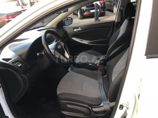 Hyundai Accent 2013, 140,000 km - 1.4 l - Bakı