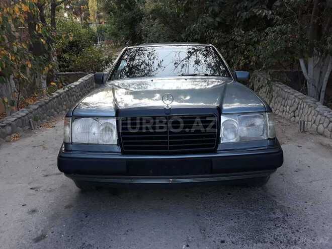 Mercedes E 230 1990, 295,000 km - 2.3 l - Bakı