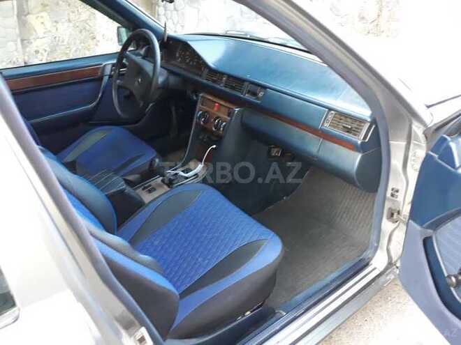 Mercedes E 230 1990, 295,000 km - 2.3 l - Bakı