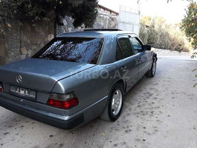 Mercedes E 230 1990, 295,000 km - 2.3 l - Bakı