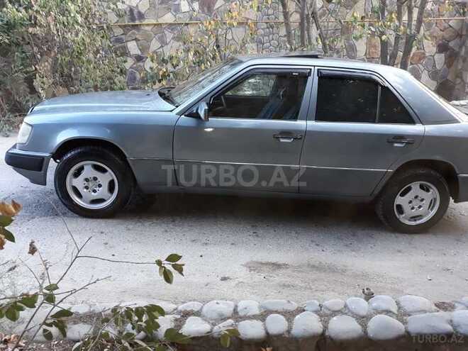 Mercedes E 230 1990, 295,000 km - 2.3 l - Bakı