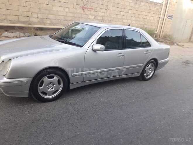 Mercedes E 270 2000, 354,000 km - 2.7 l - Bakı