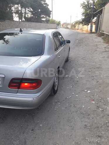 Mercedes E 270 2000, 354,000 km - 2.7 l - Bakı