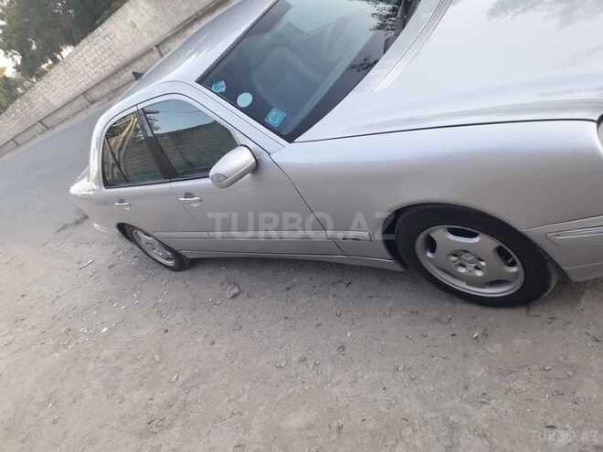 Mercedes E 270 2000, 354,000 km - 2.7 l - Bakı