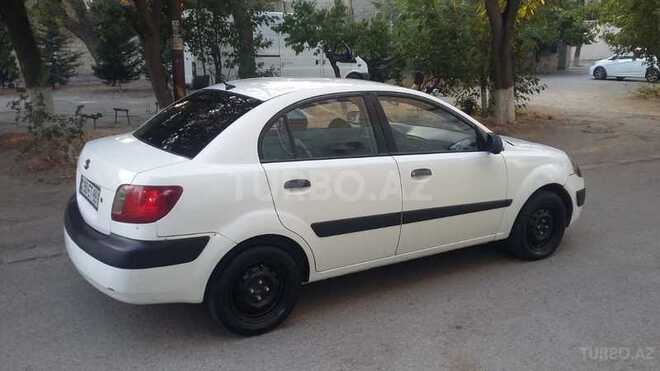 Kia Rio 2008, 243,000 km - 1.4 l - Sumqayıt