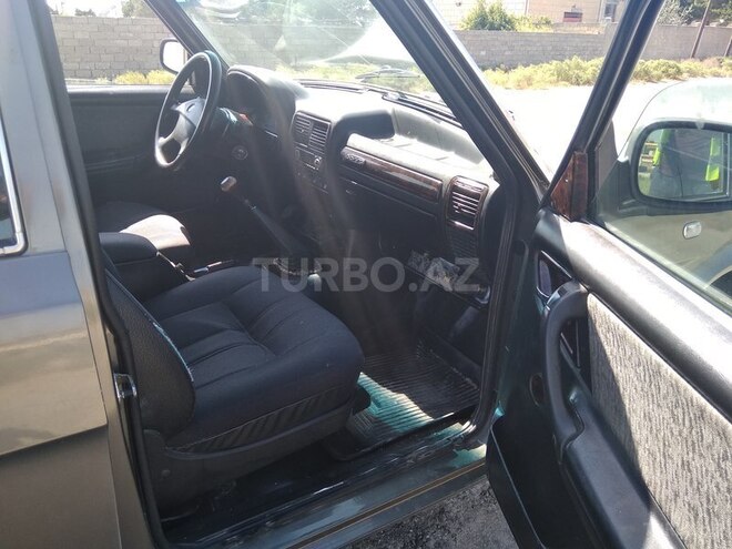 GAZ 31105 2004, 199,000 km - 2.3 l - Bakı