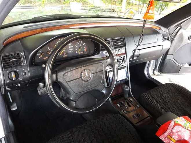 Mercedes C 200 2000, 147,000 km - 0.2 l - Bakı