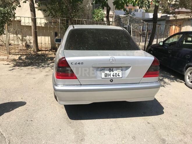 Mercedes C 240 1998, 130,000 km - 2.4 l - Bakı