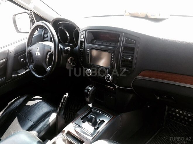 Mitsubishi Pajero 2008, 151,000 km - 3.0 l - Bakı