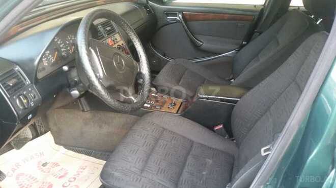 Mercedes C 220 1998, 270,000 km - 2.2 l - Bakı