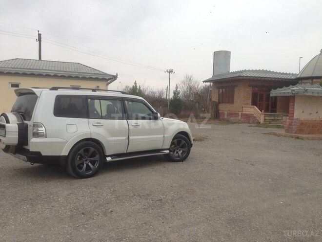 Mitsubishi Pajero 2008, 153,000 km - 3.0 l - Bakı