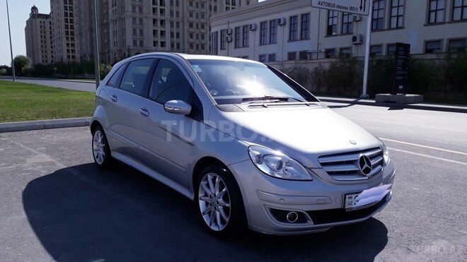 Mercedes B 200 2006, 143,000 km - 2.0 l - Bakı