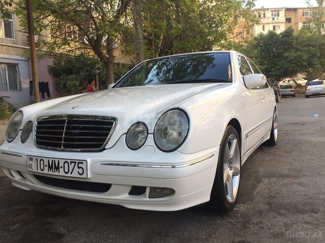 Mercedes E 320 2000, 210,500 km - 3.2 l - Bakı