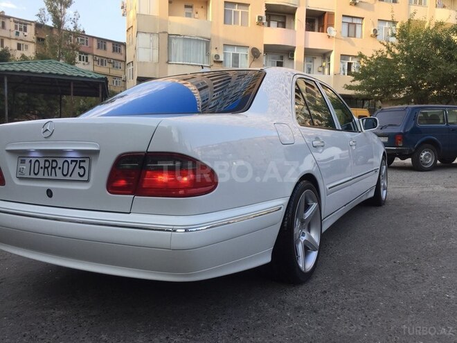 Mercedes E 320 2000, 210,500 km - 3.2 l - Bakı