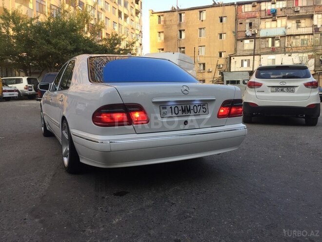 Mercedes E 320 2000, 210,500 km - 3.2 l - Bakı