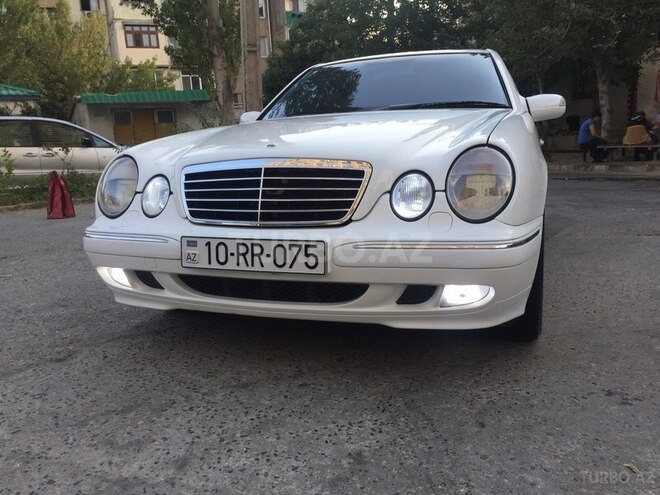 Mercedes E 320 2000, 210,500 km - 3.2 l - Bakı