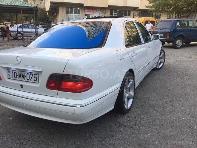 Mercedes E 320 2000, 210,500 km - 3.2 l - Bakı