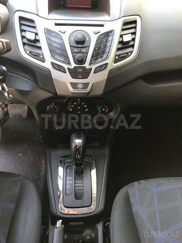 Ford Fiesta 2012, 70,000 km - 1.6 l - Bakı