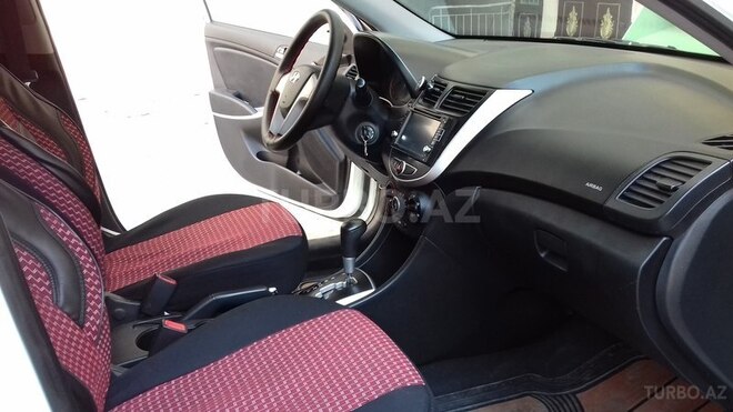 Hyundai Accent 2012, 11,620 km - 1.1 l - Bakı