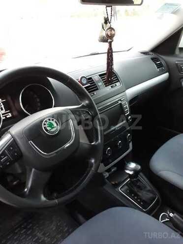Skoda Yeti 2011, 210,000 km - 1.2 l - Bakı