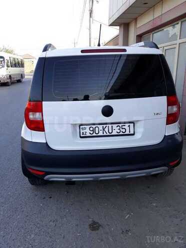 Skoda Yeti 2011, 210,000 km - 1.2 l - Bakı