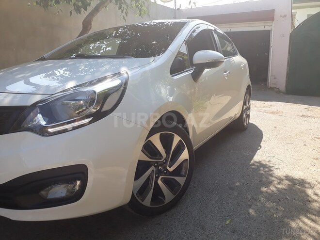 Kia Rio 2013, 130,000 km - 1.4 l - Bakı