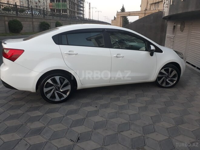 Kia Rio 2013, 130,000 km - 1.4 l - Bakı