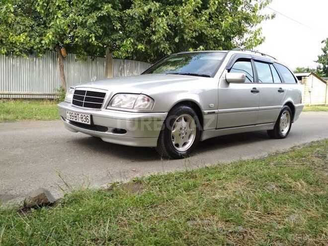 Mercedes C 200 2000, 320,000 km - 2.0 l - Balakən