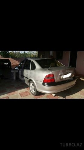 Opel Vectra 1996, 220,000 km - 2.0 l - Gəncə