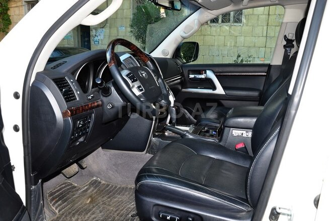 Toyota Land Cruiser 2014, 35,000 km - 4.6 l - Bakı