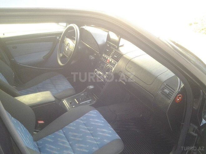 Mercedes C 220 2000, 280,000 km - 2.2 l - Bakı