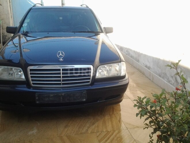Mercedes C 220 2000, 280,000 km - 2.2 l - Bakı
