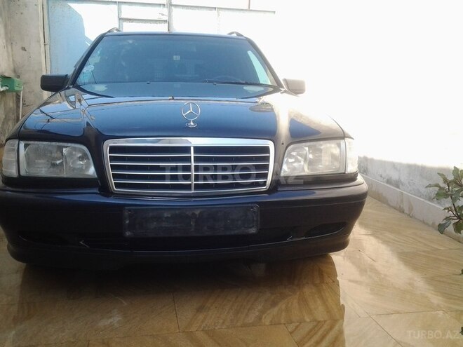 Mercedes C 220 2000, 280,000 km - 2.2 l - Bakı