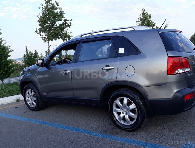Kia Sorento 2009, 142,000 km - 2.4 l - Sumqayıt