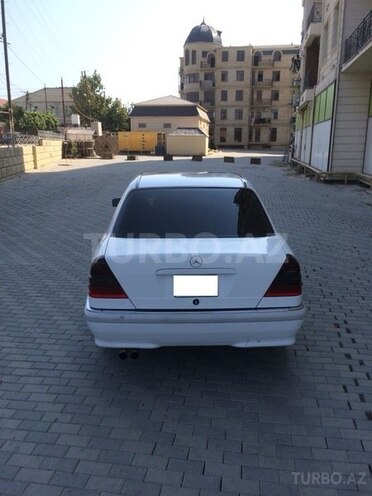 Mercedes C 230 1999, 250,000 km - 2.3 л - Bakı