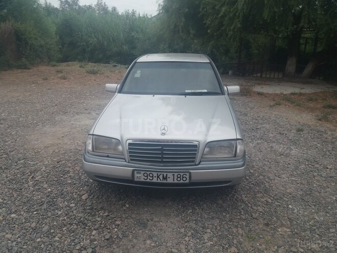 Mercedes C 180 1995, 355,000 km - 1.8 l - İmişli
