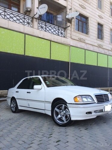 Mercedes C 230 1999, 250,000 km - 2.3 л - Bakı