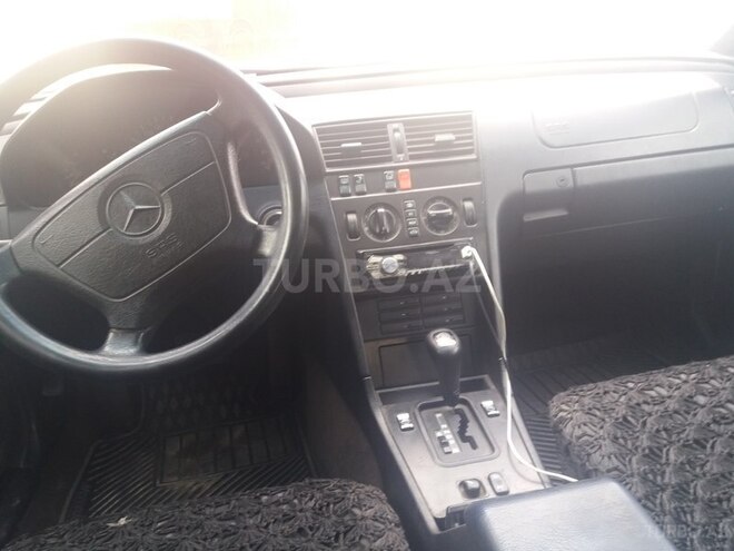 Mercedes C 180 1995, 355,000 km - 1.8 l - İmişli